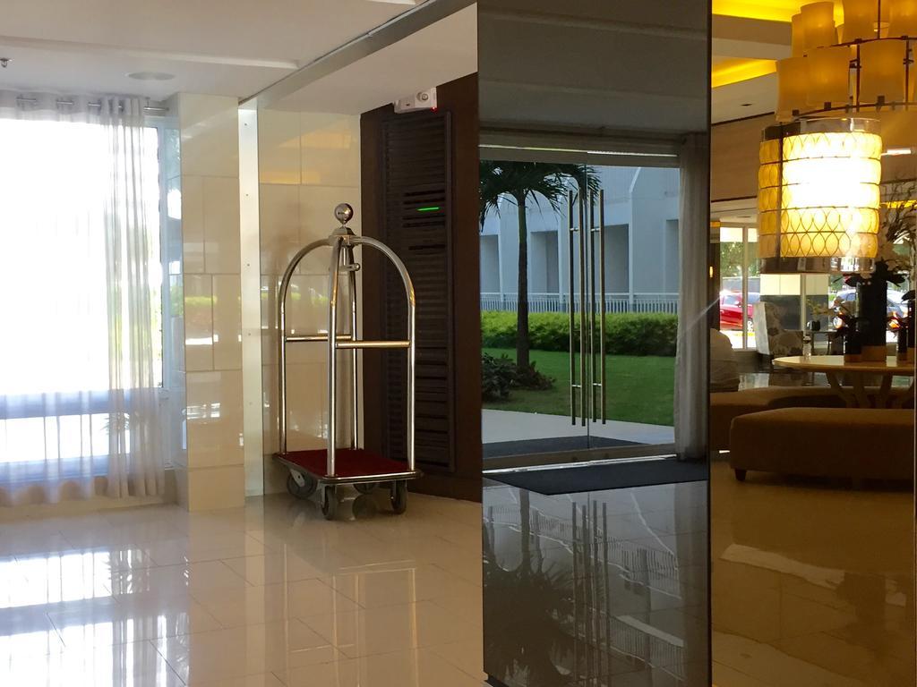Premiere Haven At Shell Residences Manila Exterior foto